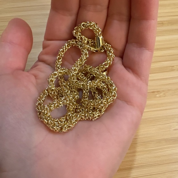 New‎ 18k Gold plated  Necklace 21.5 inch length and 5 mm thick - Picture 5 of 5